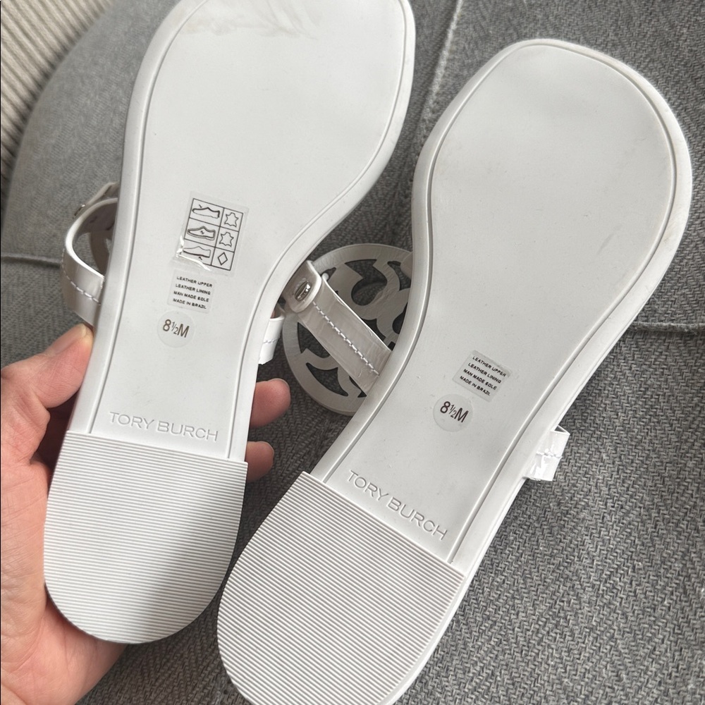 Tory Burch White Miller Logo Thong Sandals - Signature Cutout - Picture 5 of 5